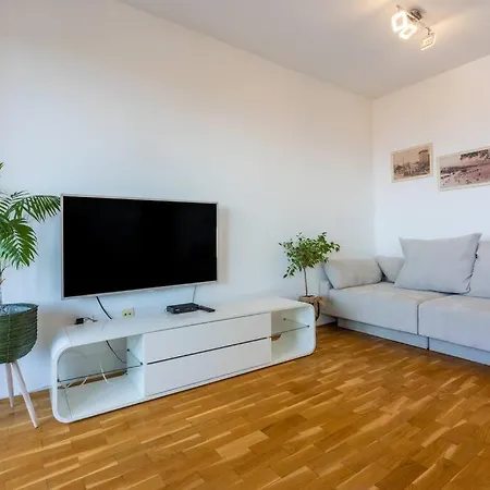 Apartment Ga Lu